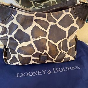 Dooney & Bourke Giraffe Print Hand Bag!
